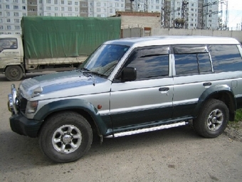 1995 Mitsubishi Pajero