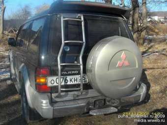 1995 Mitsubishi Pajero