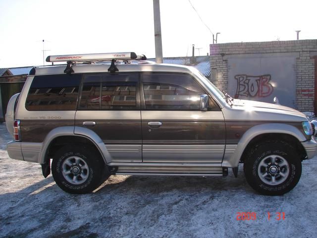 1995 Mitsubishi Pajero