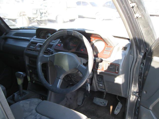 1995 Mitsubishi Pajero