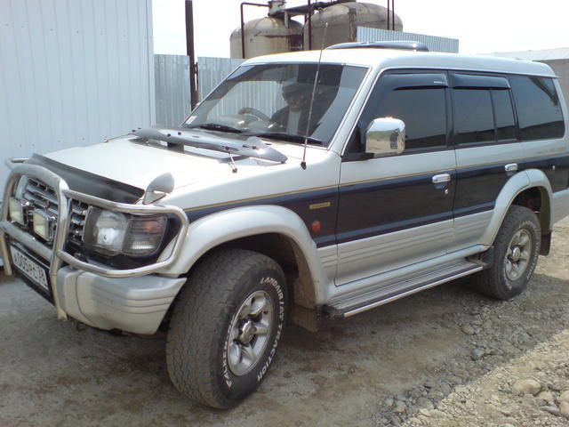 1995 Mitsubishi Pajero