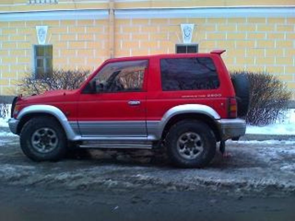 1995 Mitsubishi Pajero
