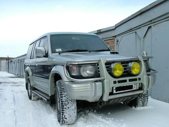 1995 Mitsubishi Pajero
