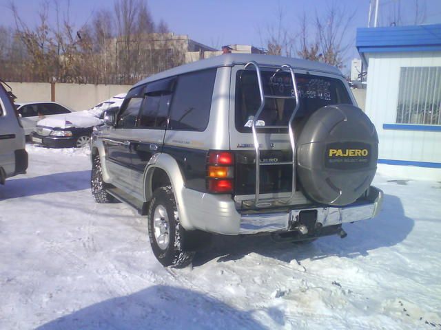 1995 Mitsubishi Pajero