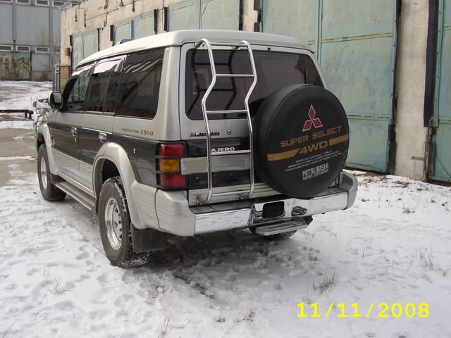 1995 Mitsubishi Pajero