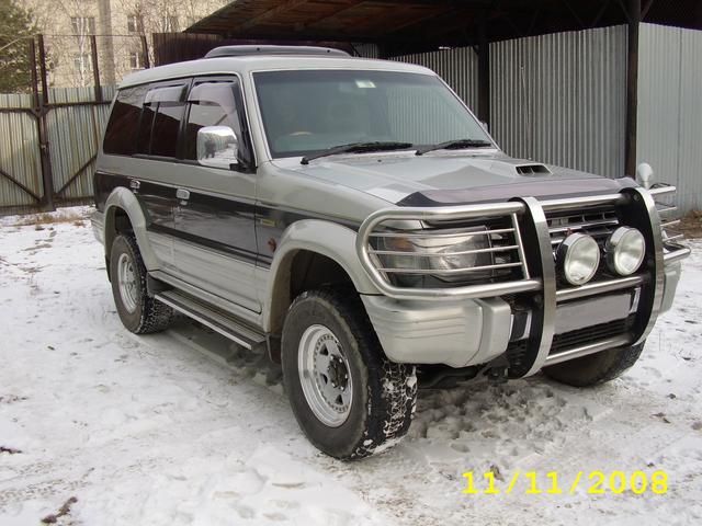 1995 Mitsubishi Pajero