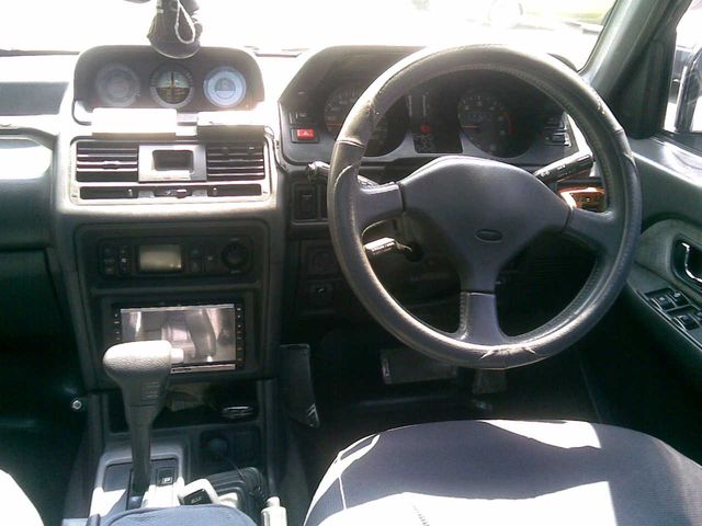 1995 Mitsubishi Pajero