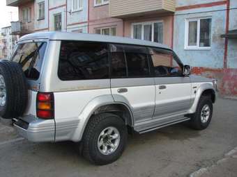 1995 Mitsubishi Pajero