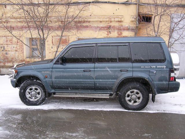 1995 Mitsubishi Pajero