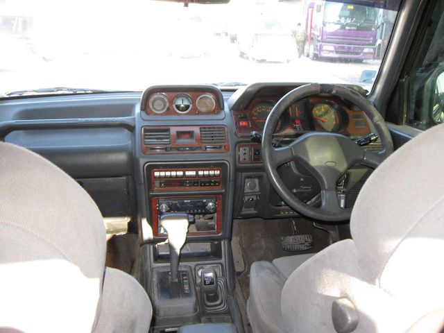 1995 Mitsubishi Pajero