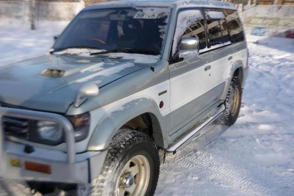1995 Mitsubishi Pajero