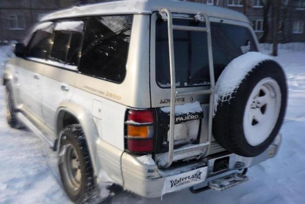 1995 Mitsubishi Pajero