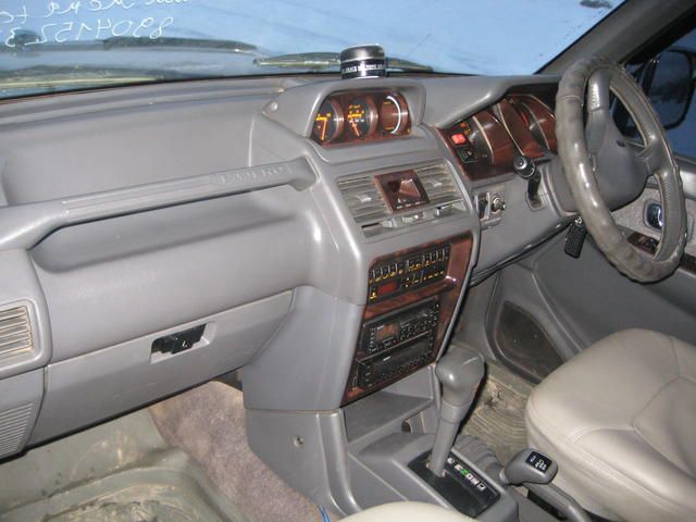 1995 Mitsubishi Pajero