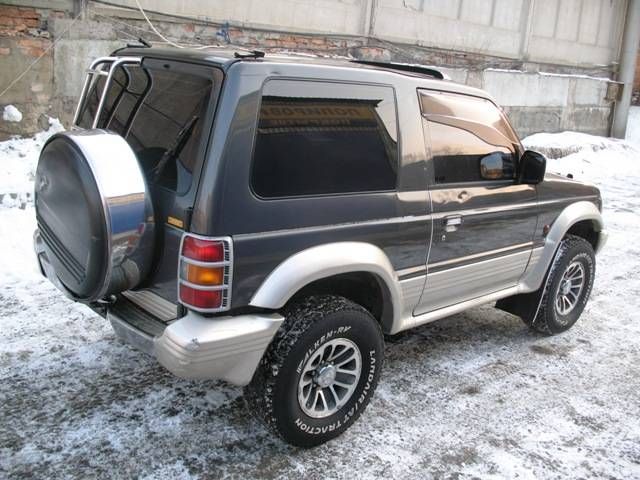 1995 Mitsubishi Pajero
