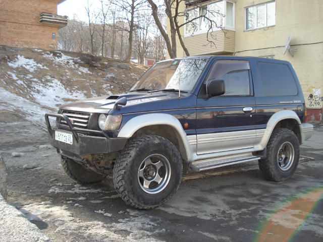 1995 Mitsubishi Pajero