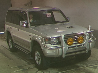 1995 Mitsubishi Pajero Pictures