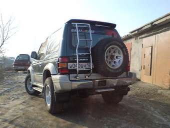 1995 Mitsubishi Pajero Wallpapers