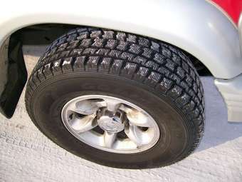 1995 Mitsubishi Pajero Photos