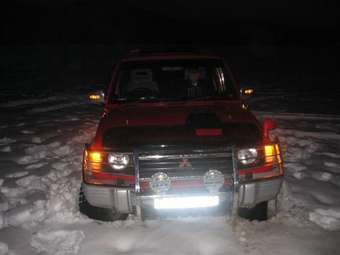 1995 Mitsubishi Pajero Images