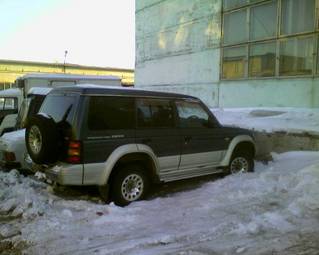 1995 Mitsubishi Pajero Pics