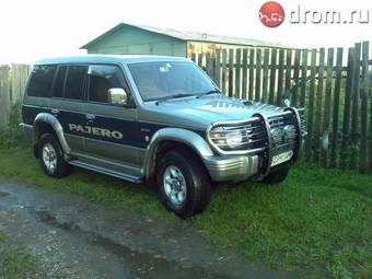 1995 Mitsubishi Pajero Photos