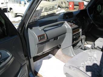1995 Mitsubishi Pajero Pictures