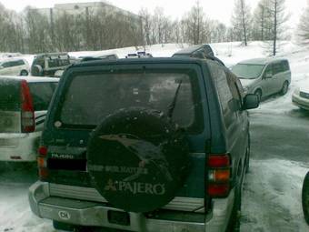 1995 Mitsubishi Pajero Pictures