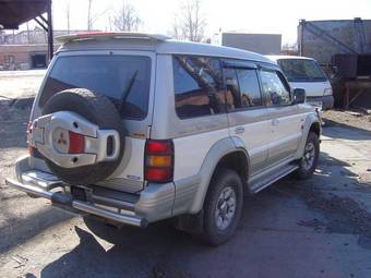 1995 Mitsubishi Pajero Pics