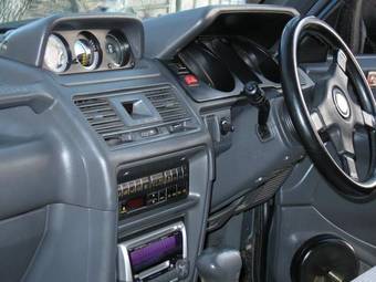 1995 Mitsubishi Pajero Images