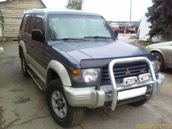 1995 Mitsubishi Pajero Photos