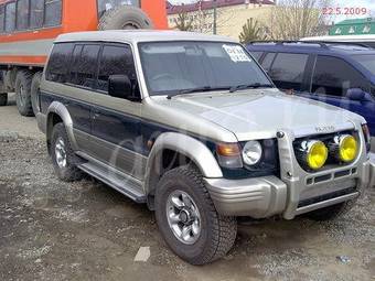 1995 Mitsubishi Pajero Photos