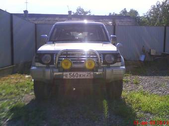 1995 Mitsubishi Pajero Photos