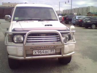 1995 Mitsubishi Pajero Wallpapers