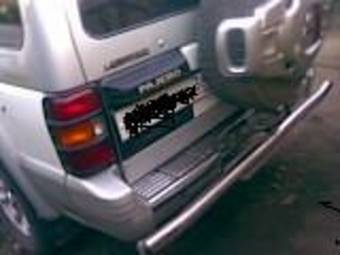 1995 Mitsubishi Pajero Pictures