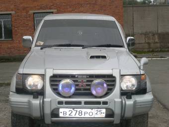 1995 Mitsubishi Pajero Pics