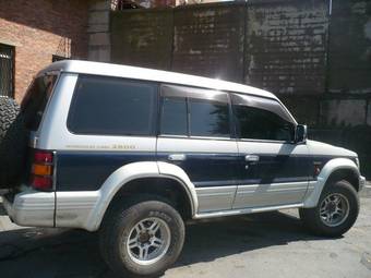 1995 Mitsubishi Pajero Wallpapers