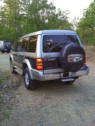 1995 Mitsubishi Pajero Pictures