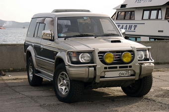 1996 Mitsubishi Pajero