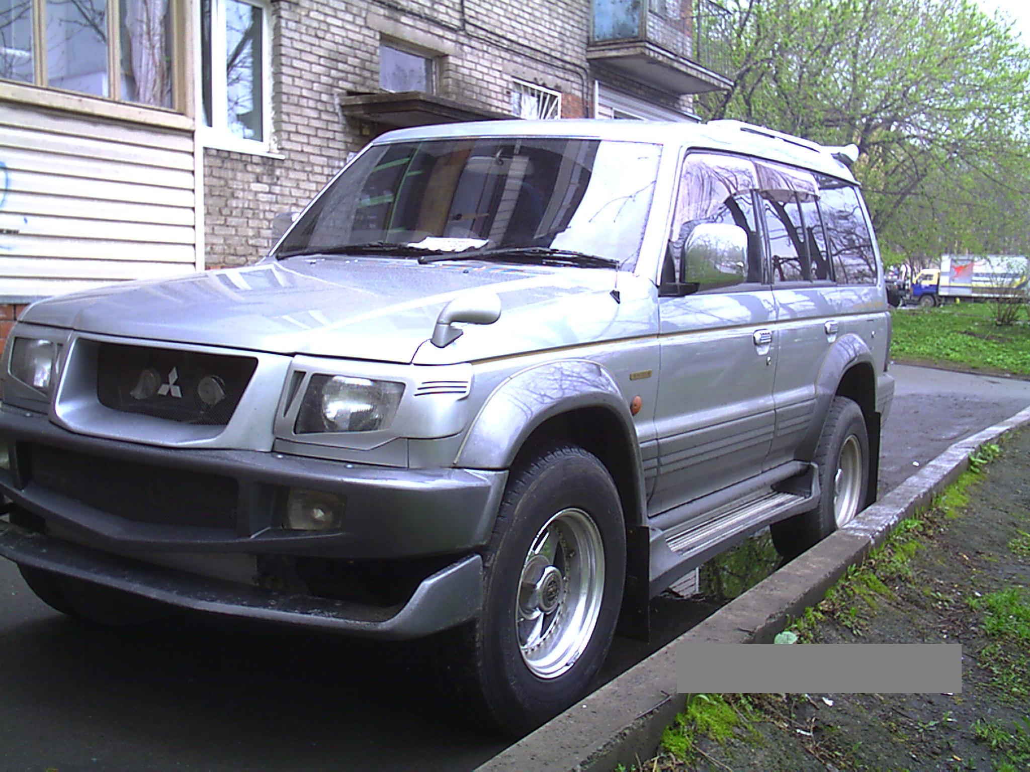 1996 Mitsubishi Pajero