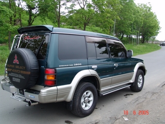 1996 Mitsubishi Pajero