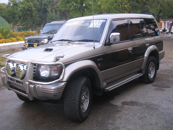 1996 Mitsubishi Pajero