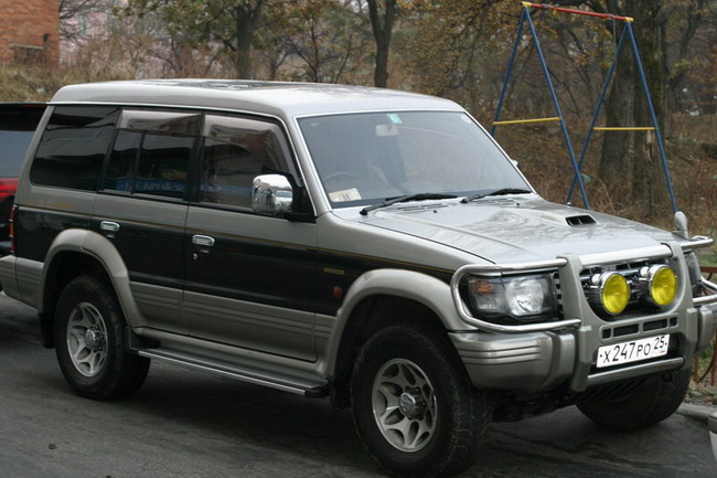 1996 Mitsubishi Pajero