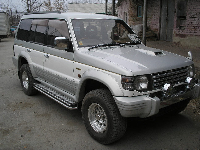 1996 Mitsubishi Pajero