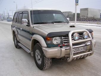 1996 Mitsubishi Pajero