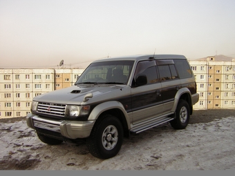 1996 Mitsubishi Pajero