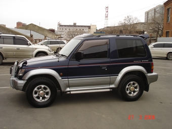 1996 Mitsubishi Pajero