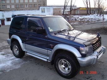 1996 Mitsubishi Pajero