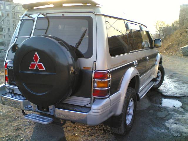 1996 Mitsubishi Pajero