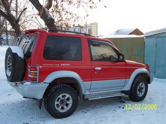 1996 Mitsubishi Pajero