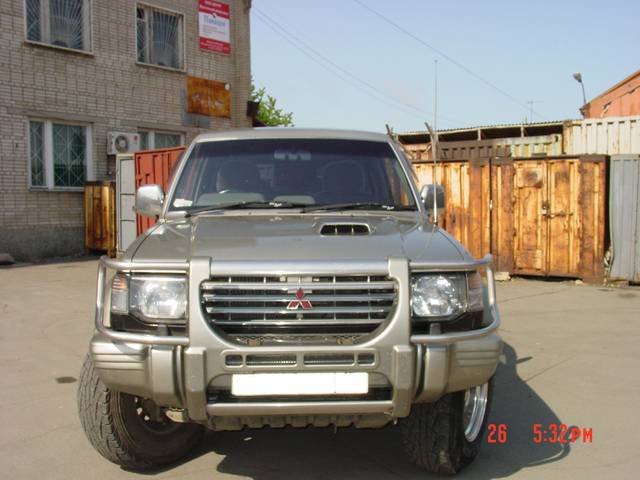 1996 Mitsubishi Pajero